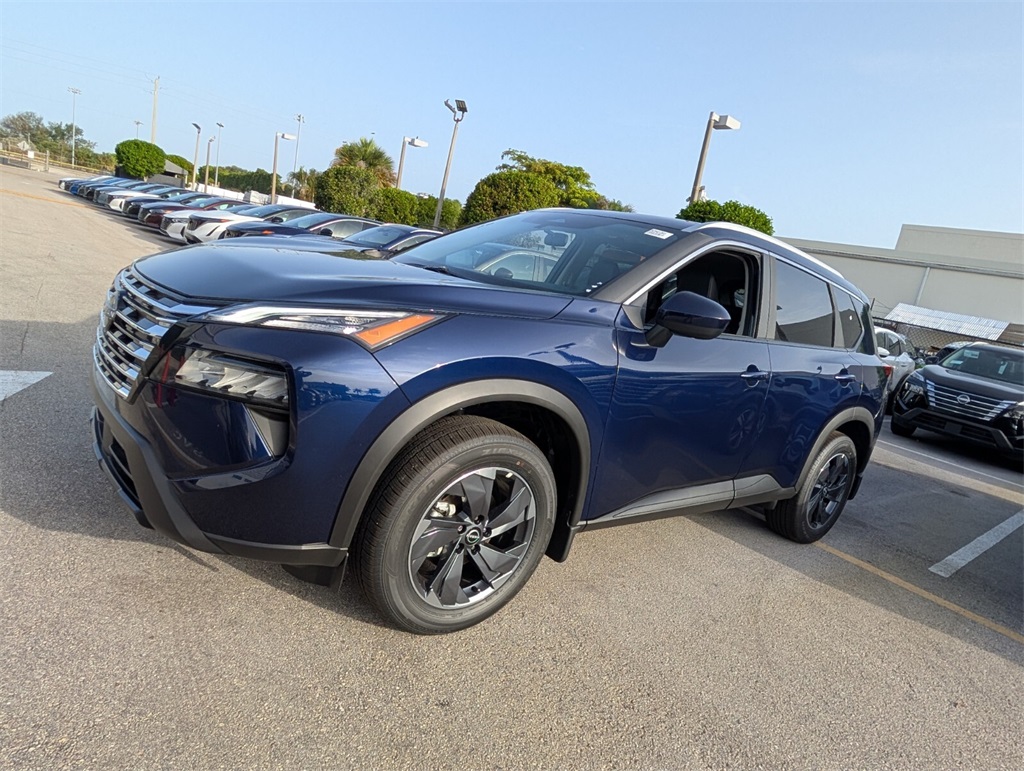 2025 Nissan Rogue SV photo 4