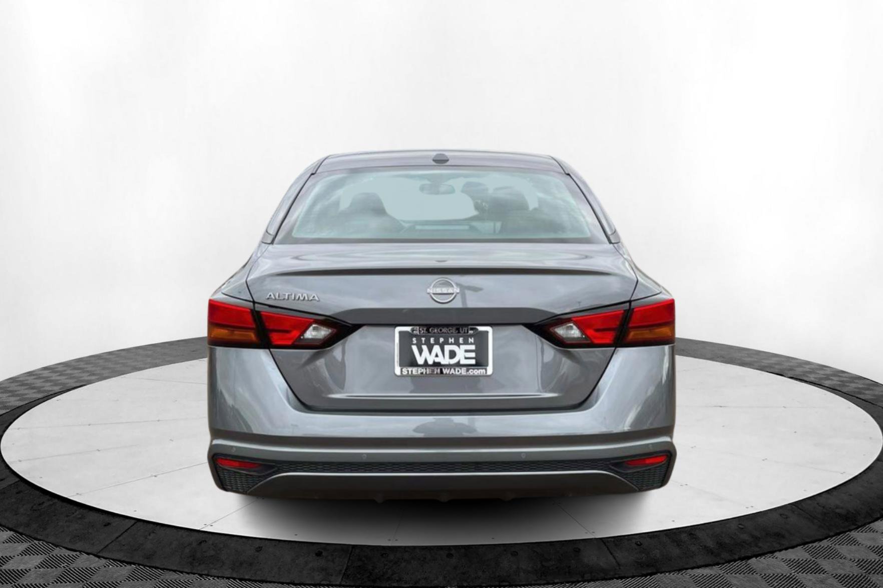 2025 Nissan Altima S photo 3