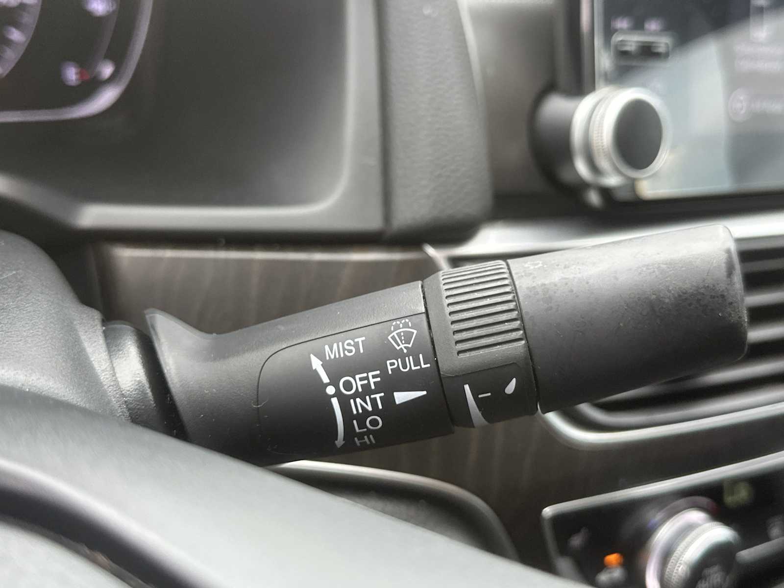 2021 Honda Accord EX-L photo 21