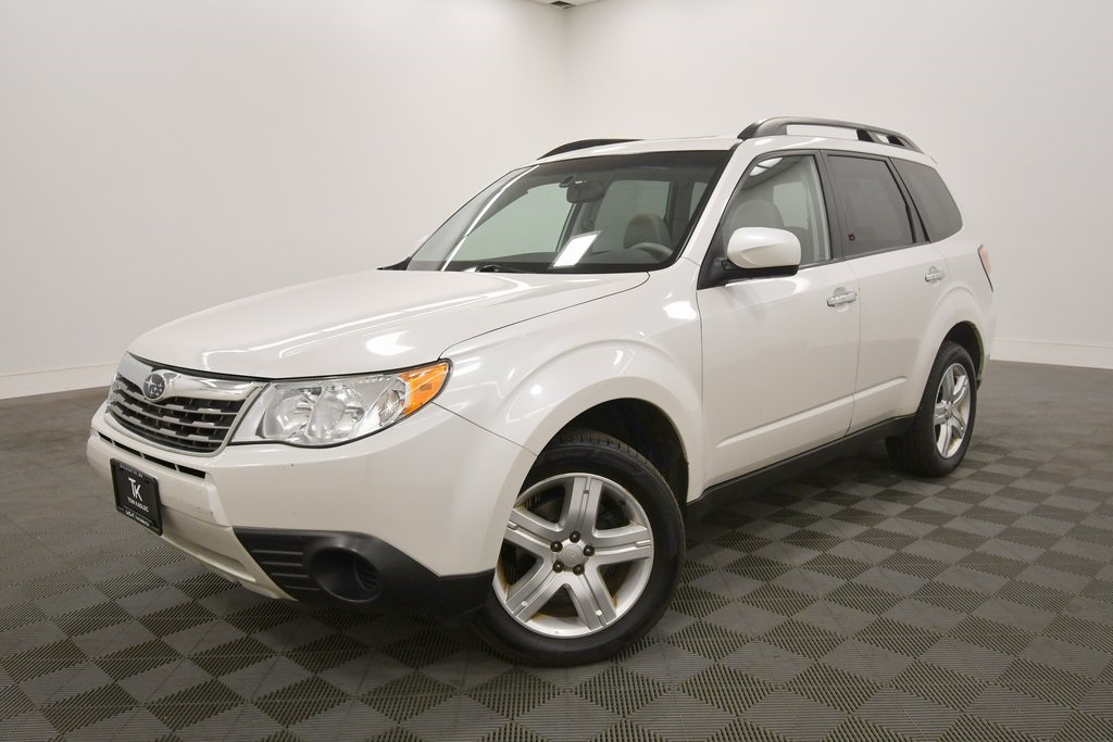 Used 2019 Subaru Forester Sport with VIN JF2SKAJC4KH486061 for sale in Rochester, Minnesota