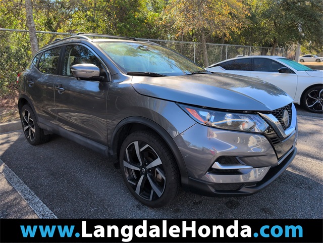2020 Nissan Rogue Sport SL's photo