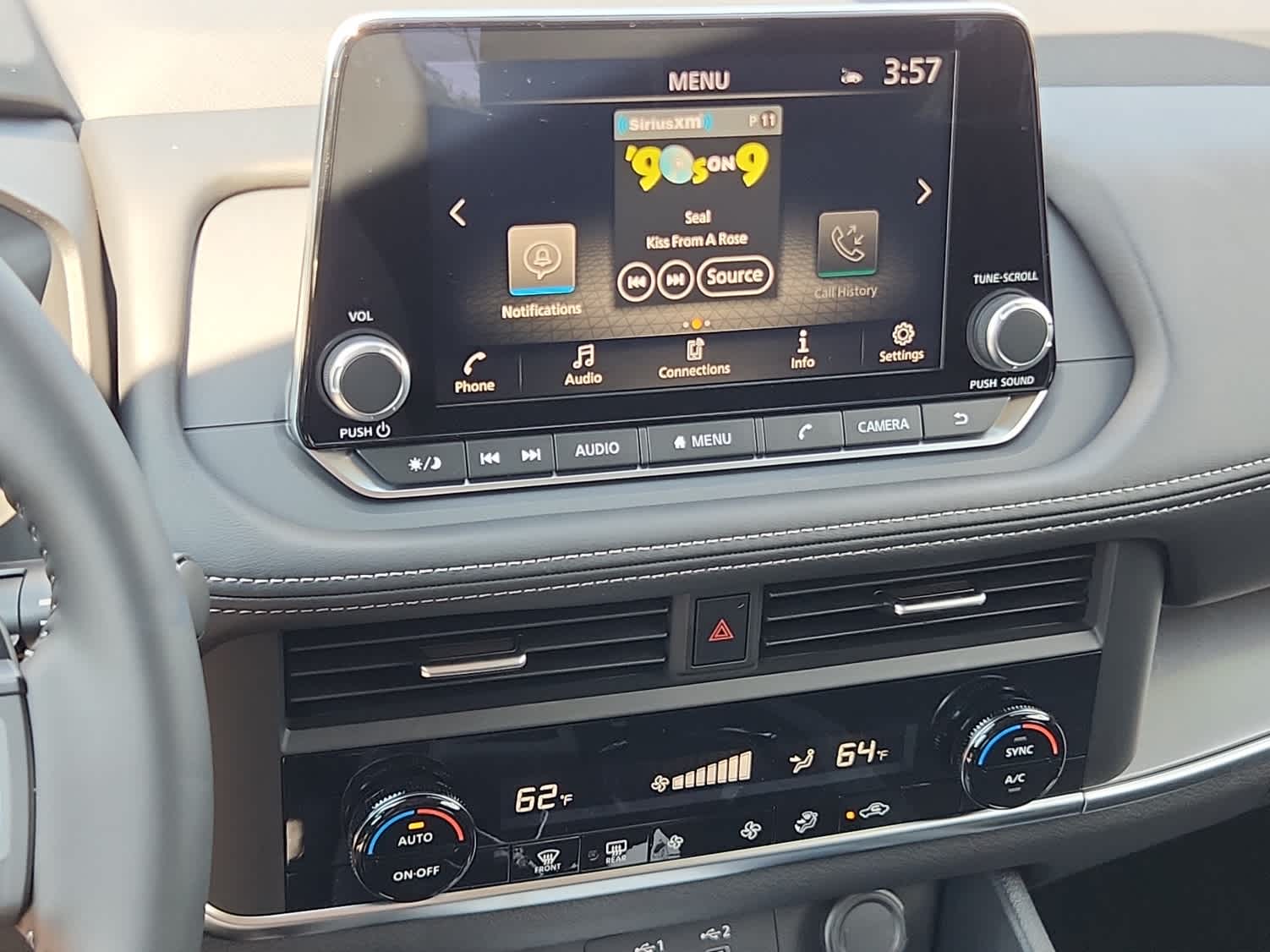 2026 Nissan Rogue SV AWD photo 13
