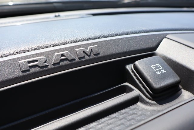 2026 Ram 2500 Tradesman photo 18