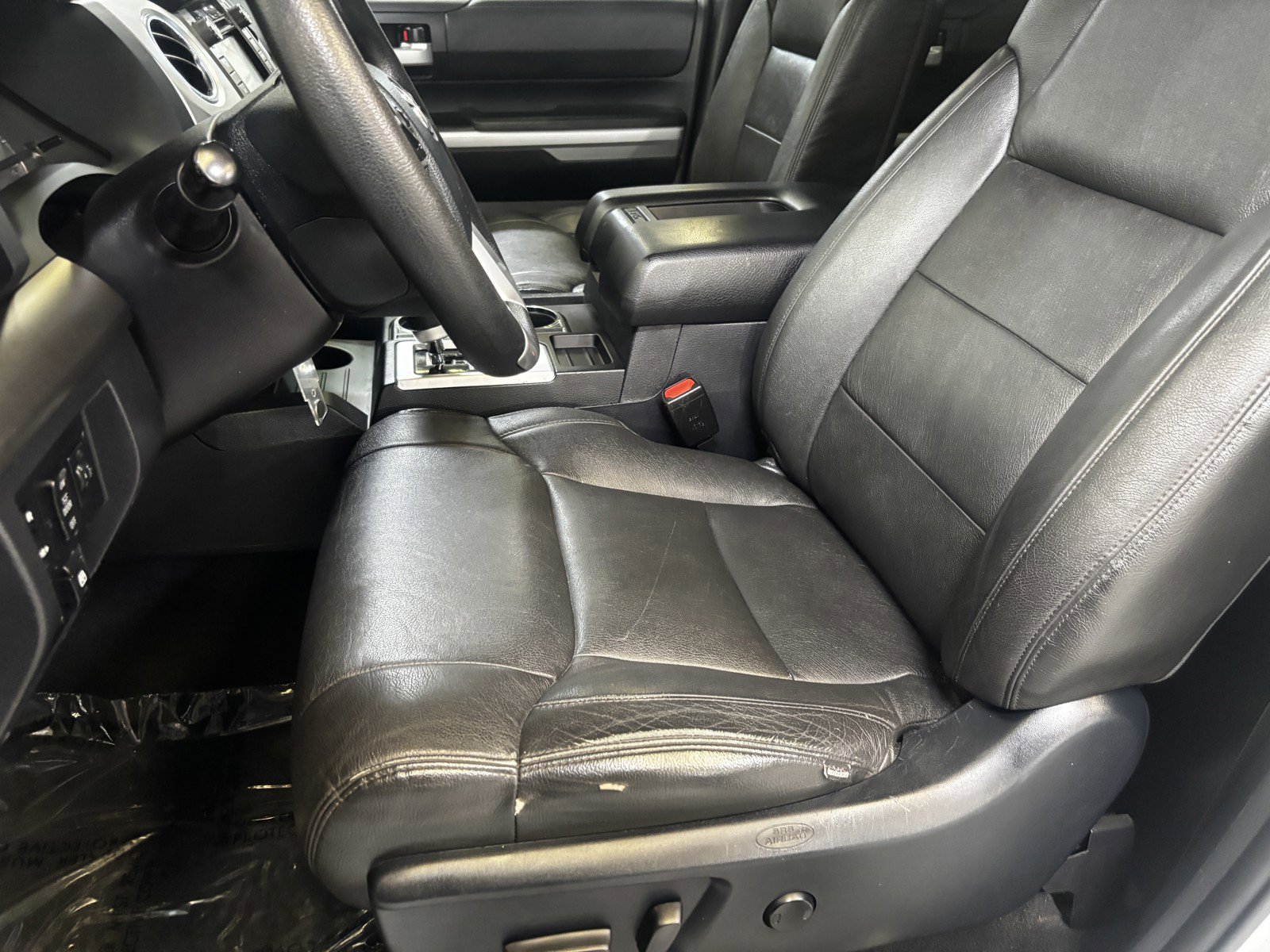 2017 Toyota Tundra SR5 photo 19