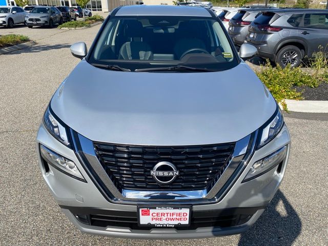 2023 Nissan Rogue SV photo 8