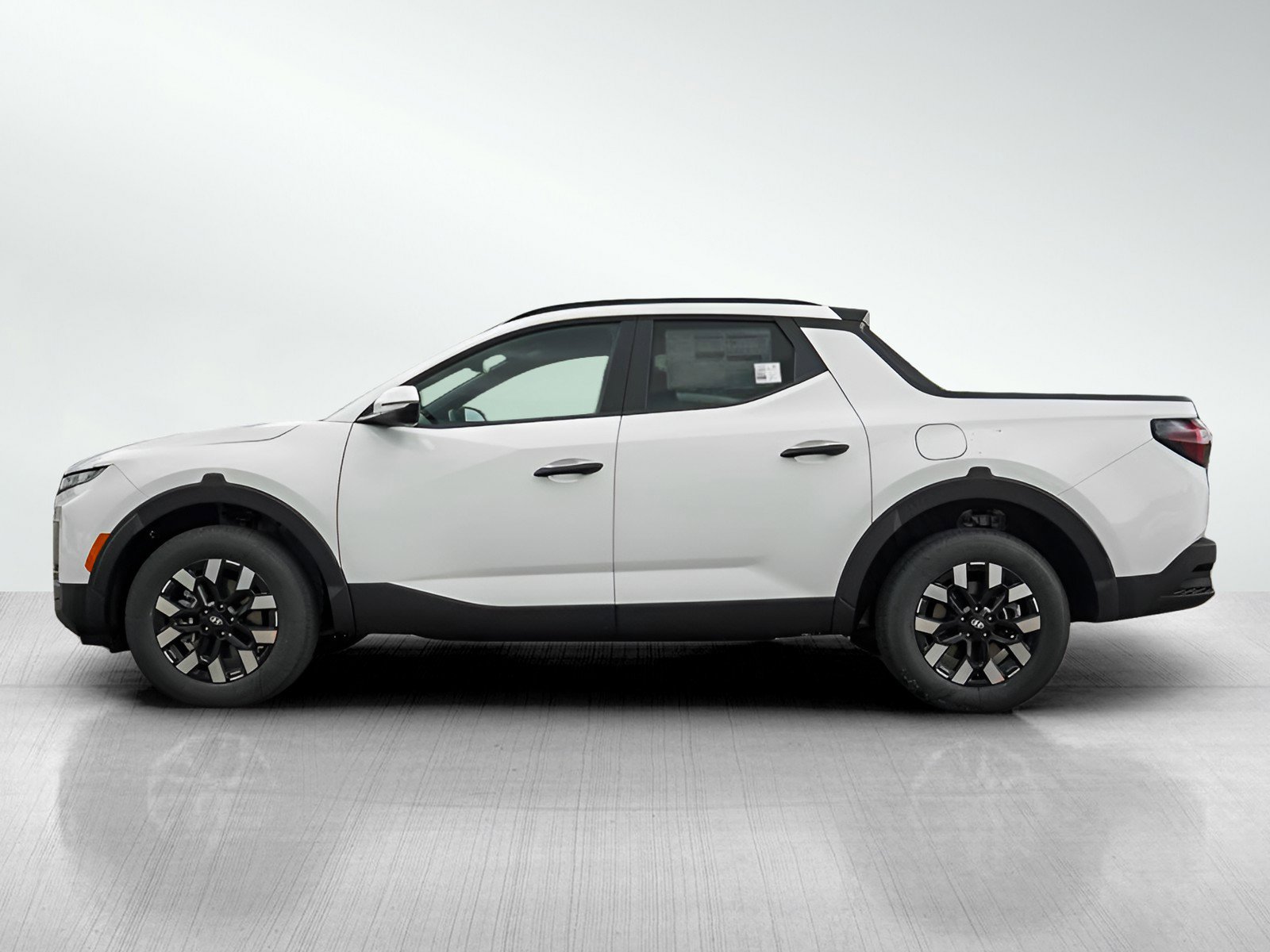 2025 Hyundai Santa Cruz SEL Activity photo 3