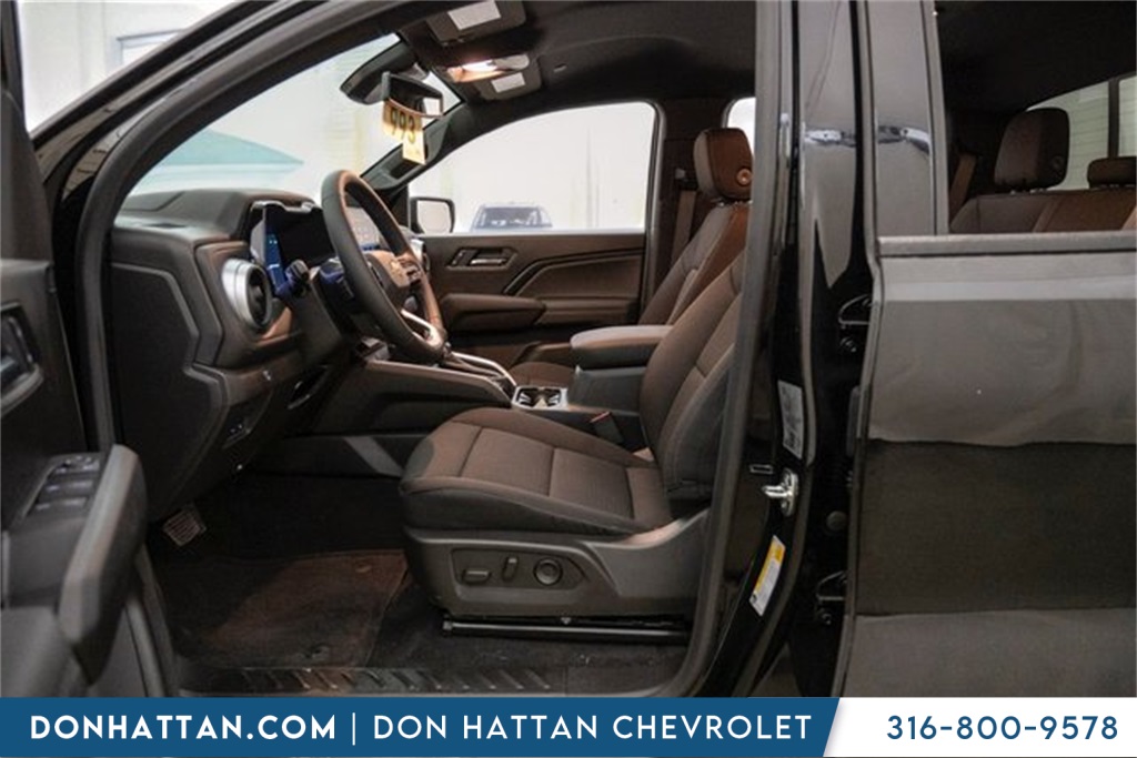 2026 Chevrolet Colorado LT photo 4