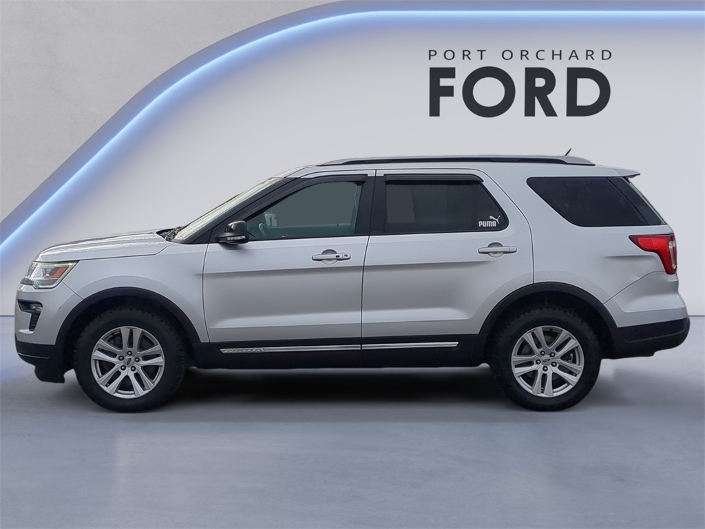 2018 Ford Explorer XLT photo 2