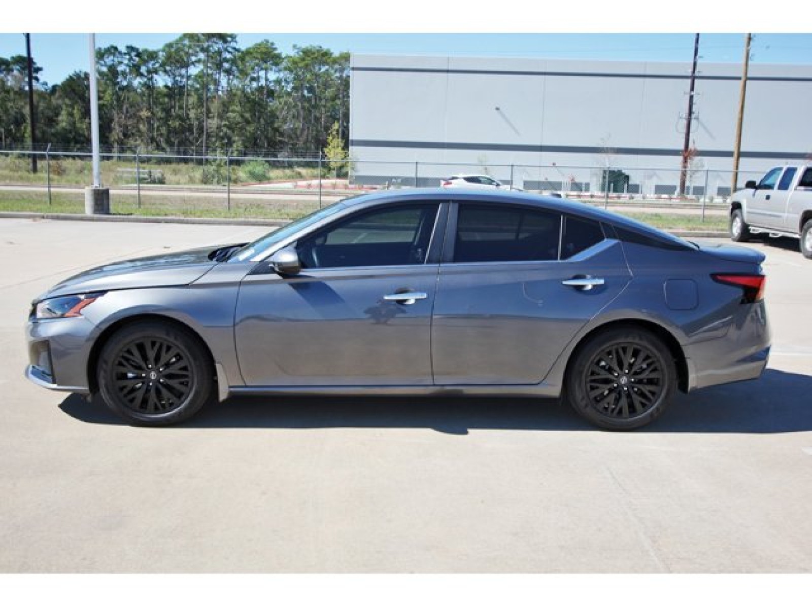 2025 Nissan Altima SV Gray at Robbins Nissan