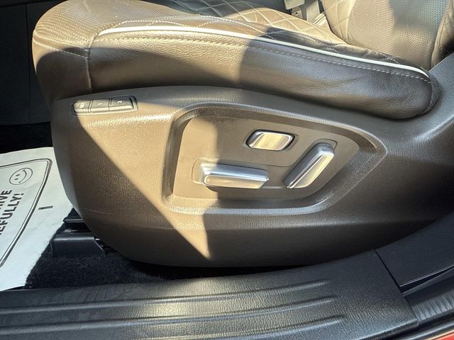 2023 Mazda CX-9 Signature photo 18