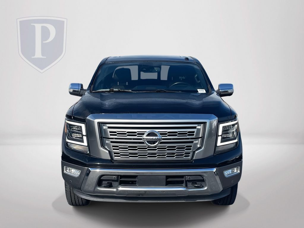 2020 Nissan Titan Platinum Reserve photo 2