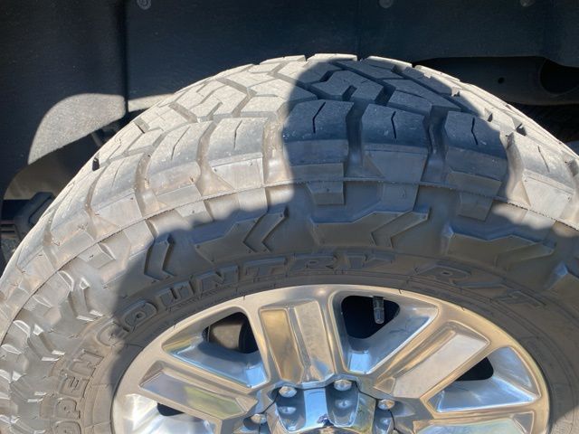 2024 Chevrolet Silverado 2500HD High Country photo 4