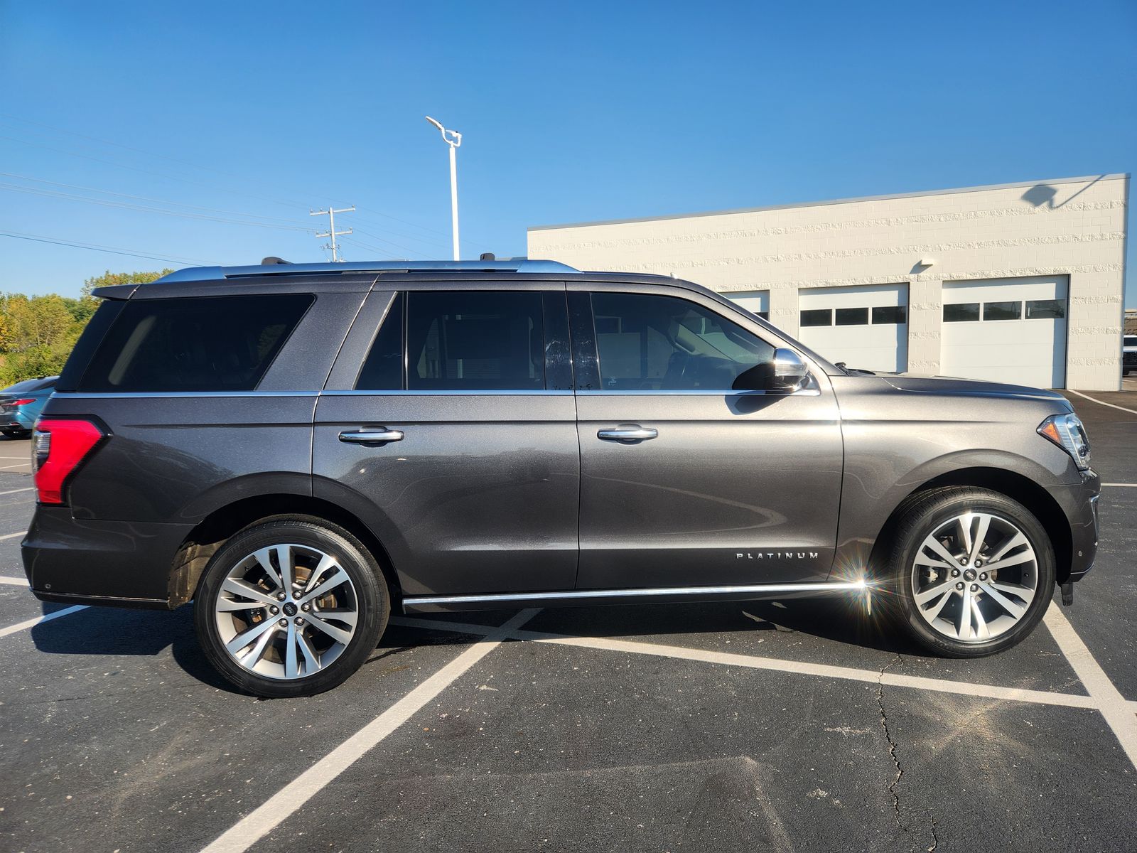 2020 Ford Expedition Platinum photo 5