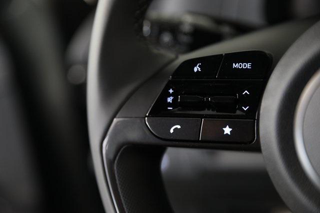 2025 Hyundai Elantra SEL Sport photo 4
