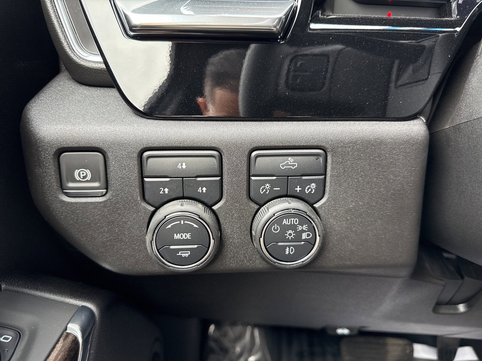 2025 Chevrolet Silverado 2500HD LT photo 26
