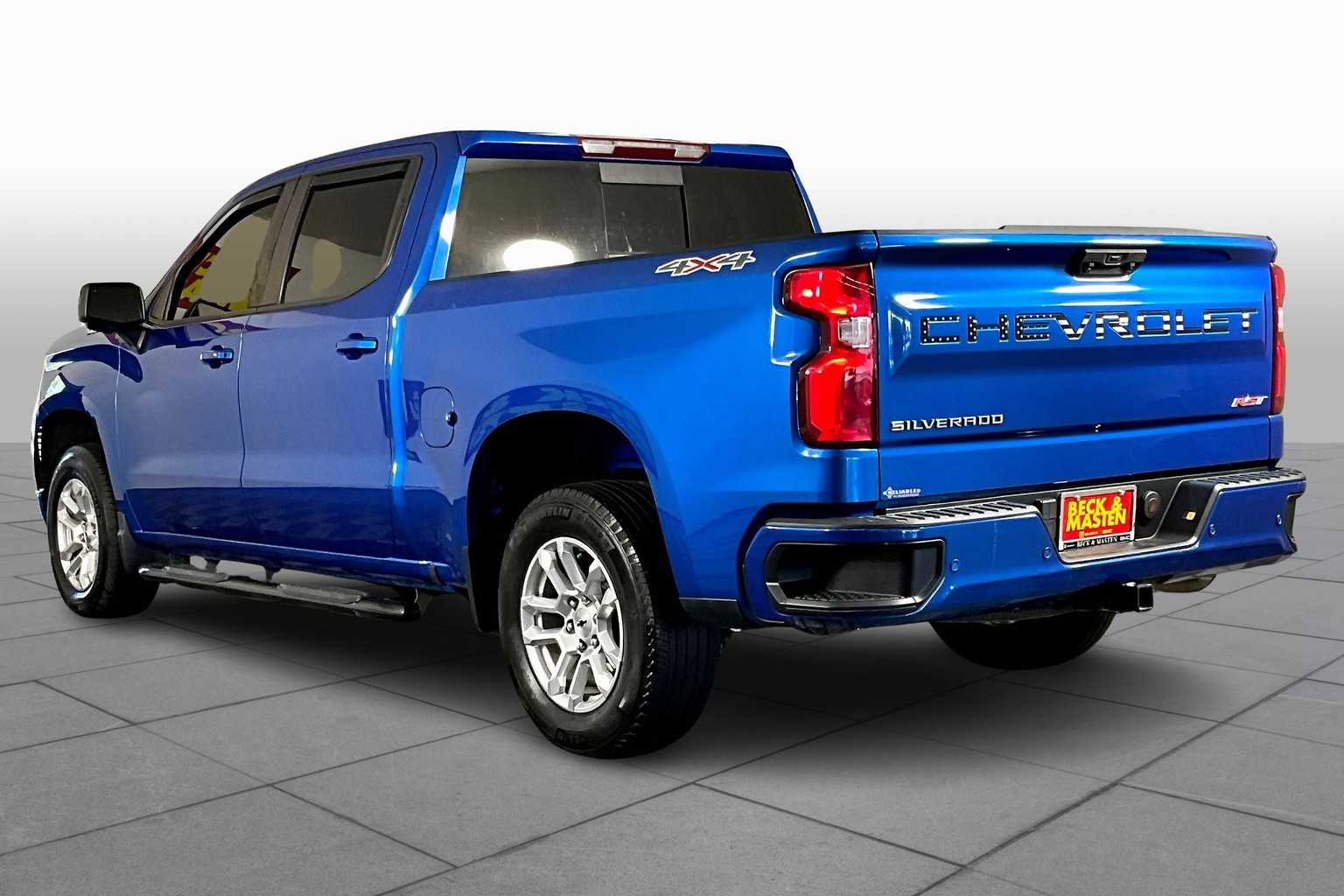 2022 Chevrolet Silverado 1500 RST photo 11