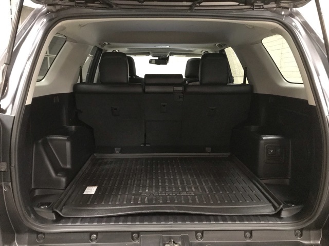 2023 Toyota 4Runner Limited photo 4