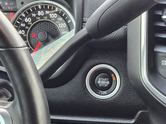 2022 Ram 2500 Laramie photo 18