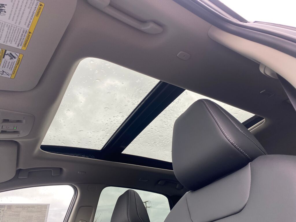2025 Nissan Murano SL photo 15
