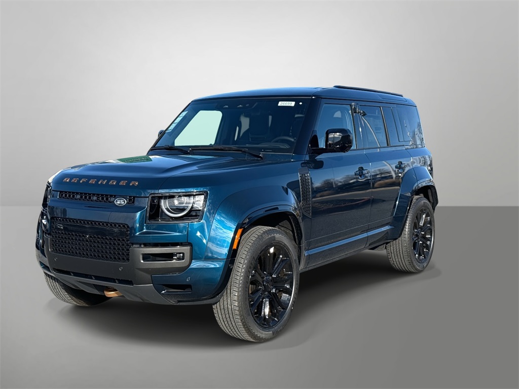 2026 Land Rover Defender Octa's photo