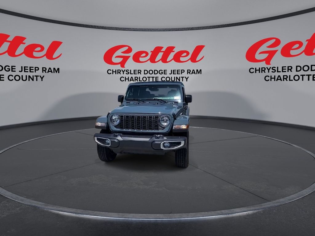 2025 Jeep Gladiator Sport S photo 3