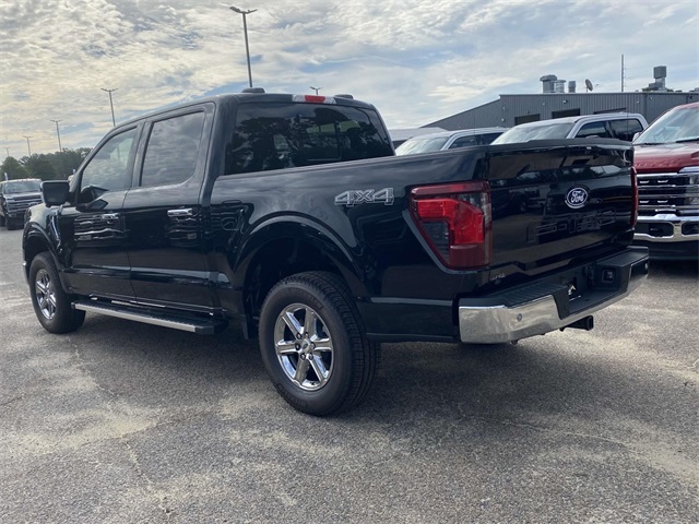 2025 Ford F-150 XLT photo 4