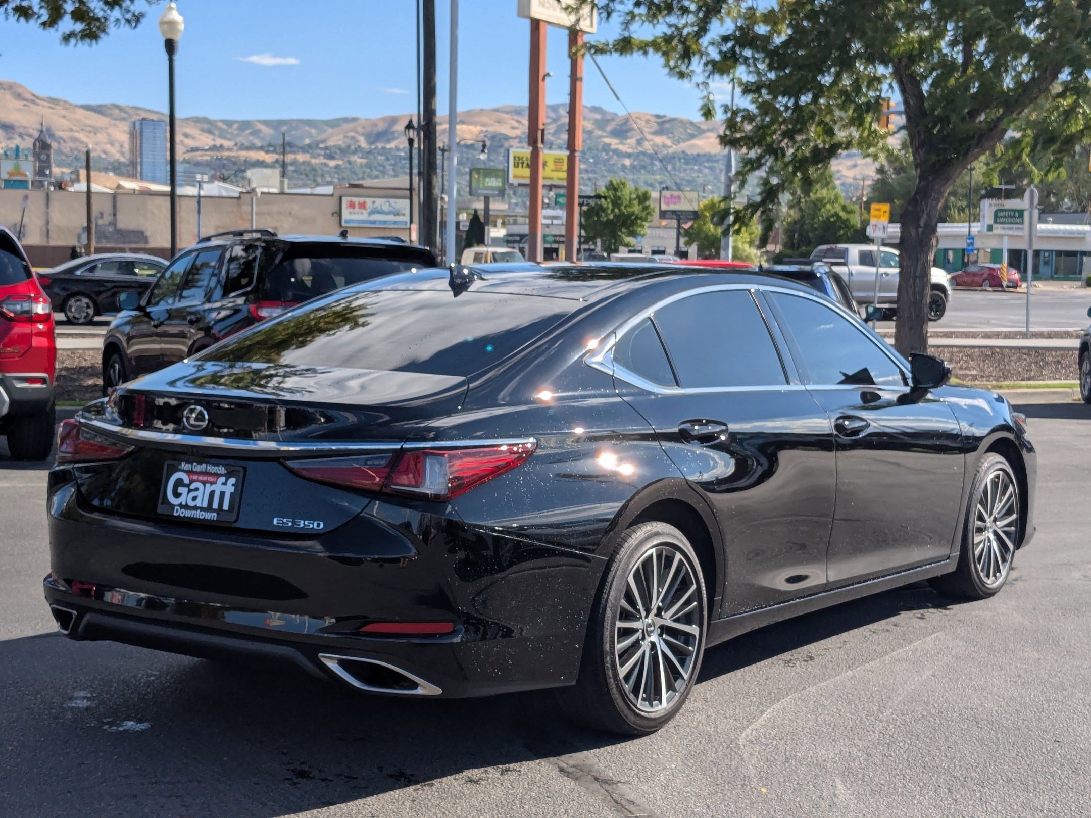 2024 Lexus ES 350 Premium photo 4