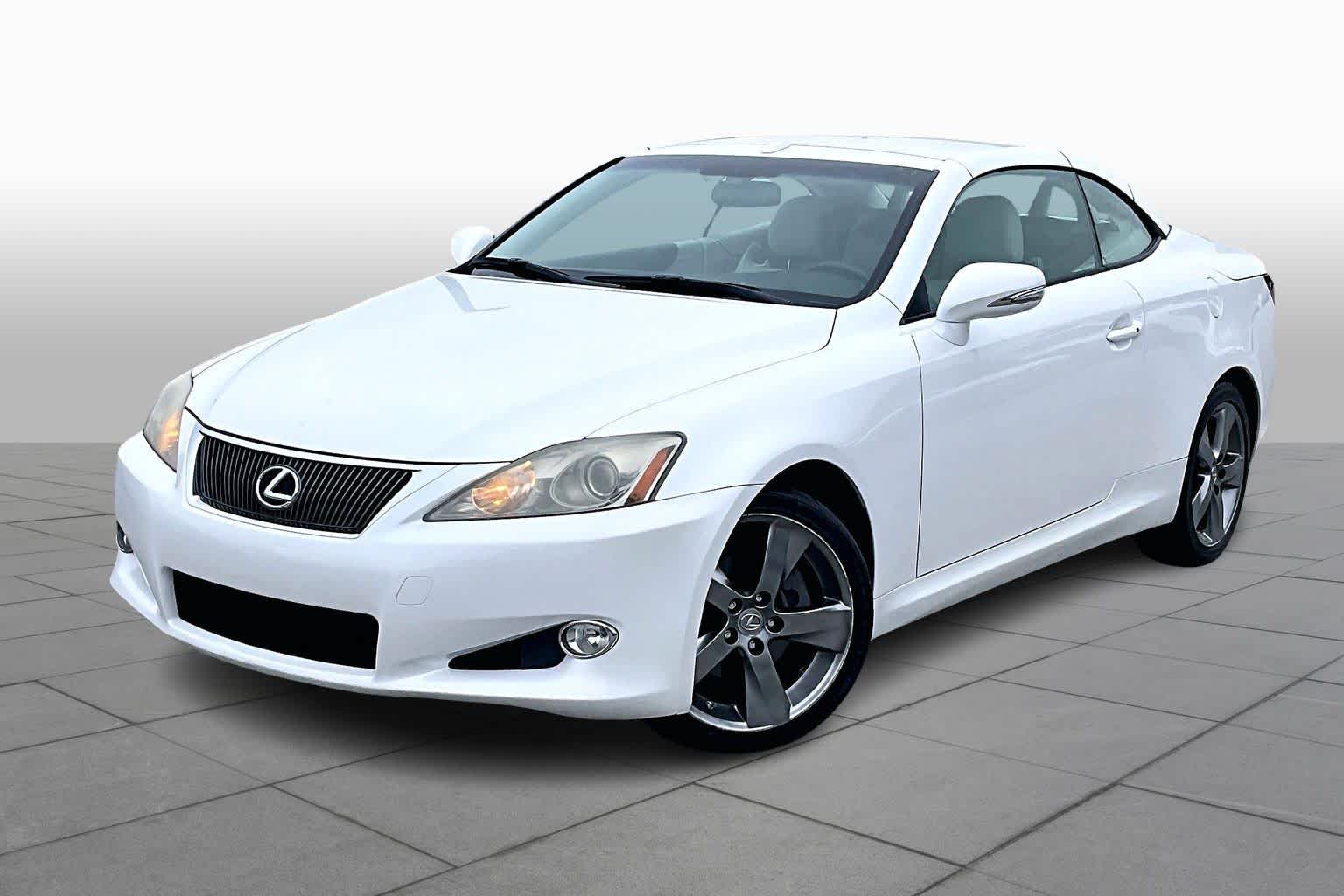 2010 Lexus IS 250's photo
