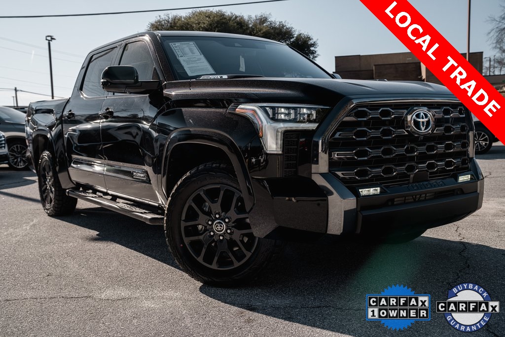 2023 Toyota Tundra Platinum's photo