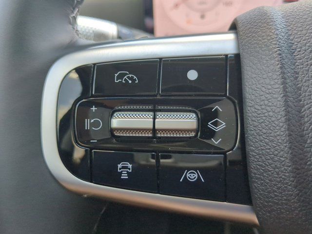 2025 Genesis GV80 2.5T Standard AWD photo 24