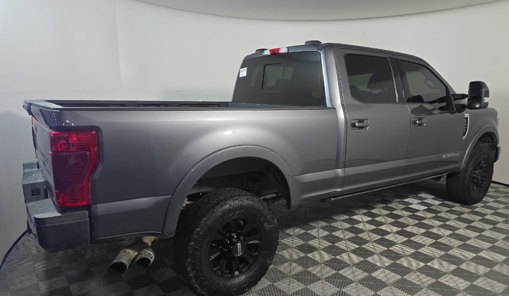 2022 Ford F-350 photo 3