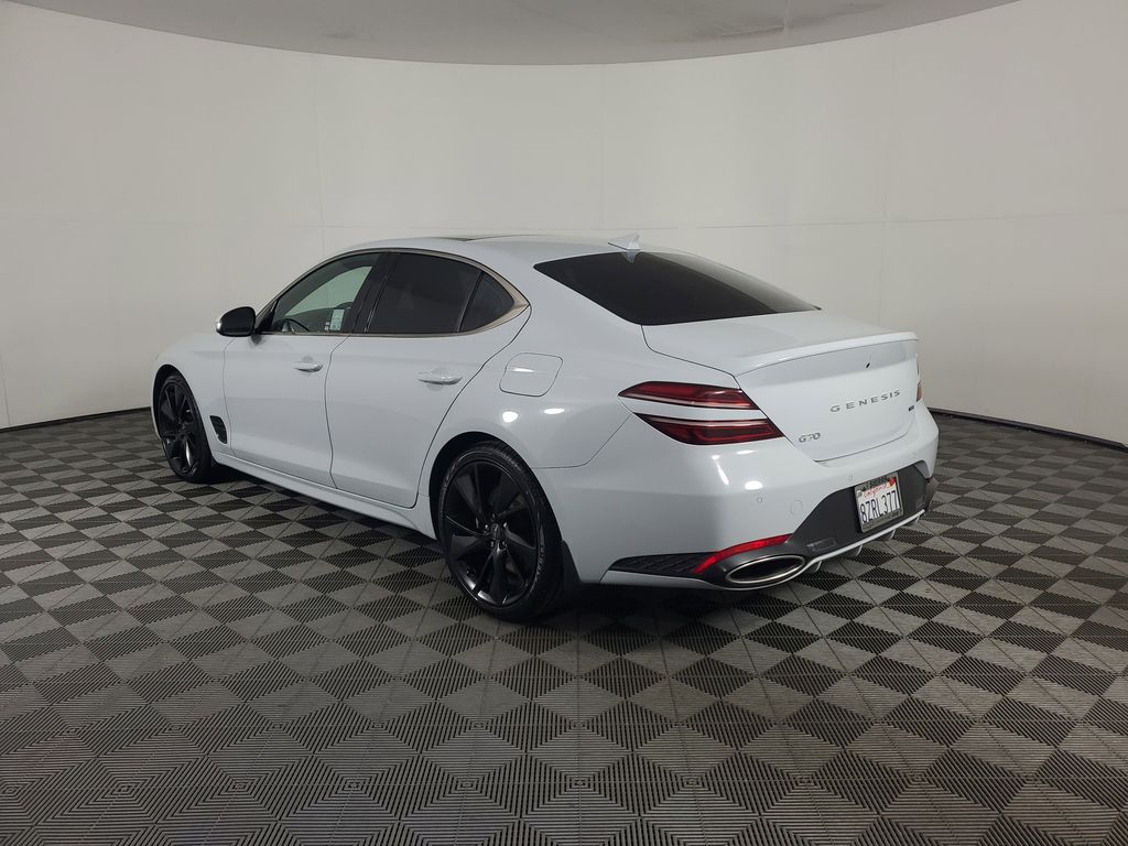 2022 Genesis G70 3.3T photo 6