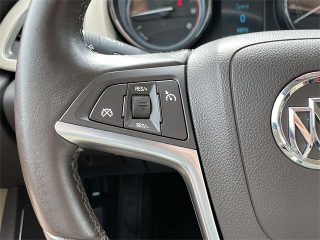 2015 Buick Verano Base photo 18