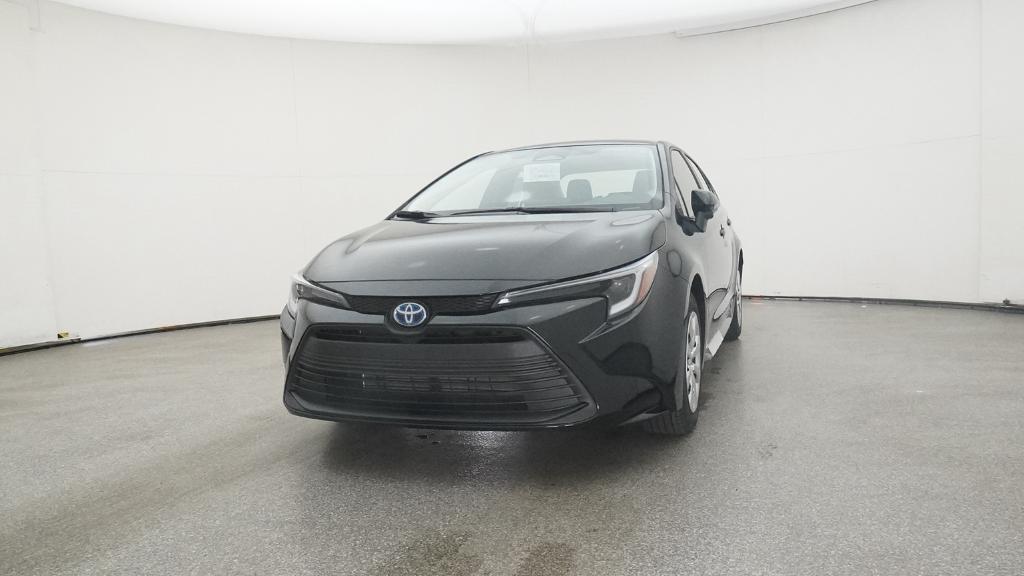 2025 Toyota Corolla Hybrid LE photo 4