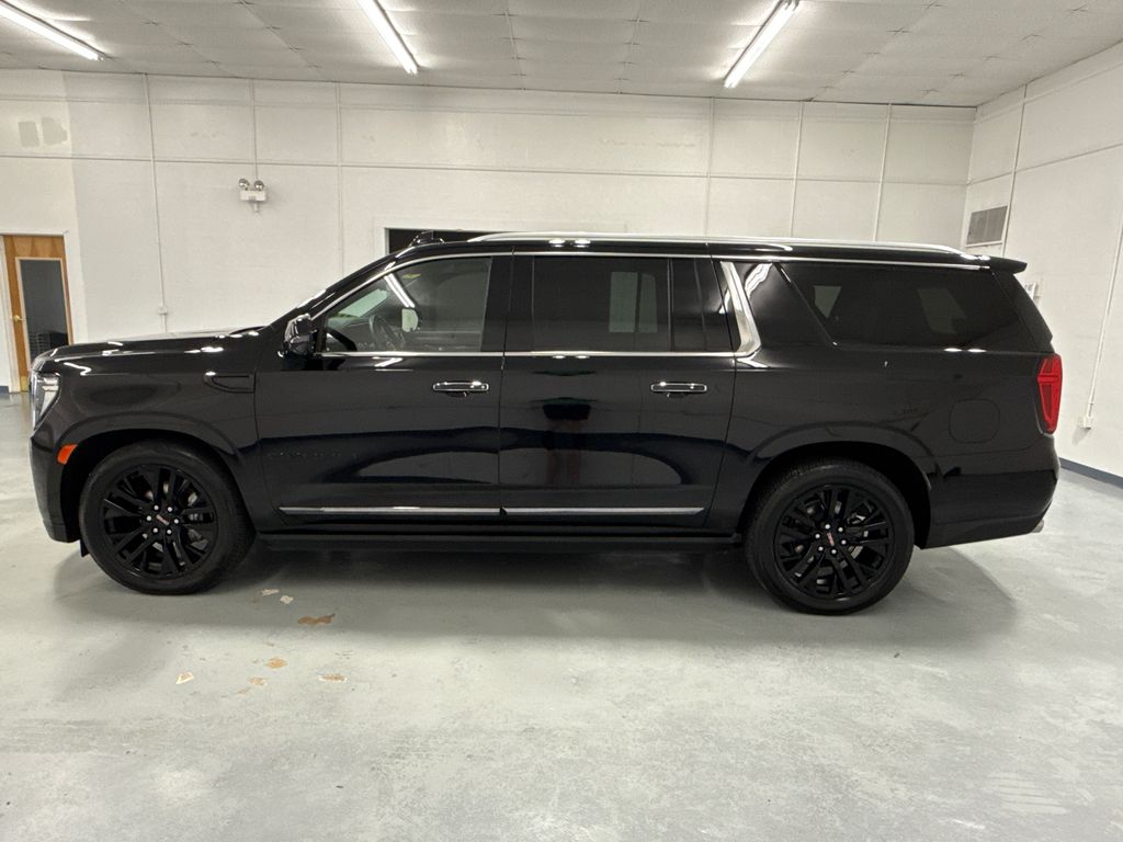 2024 Gmc Yukon XL Denali Ultimate photo 4