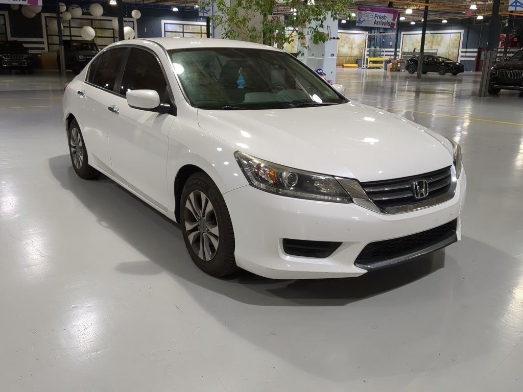 2014 Honda Accord LX photo 3