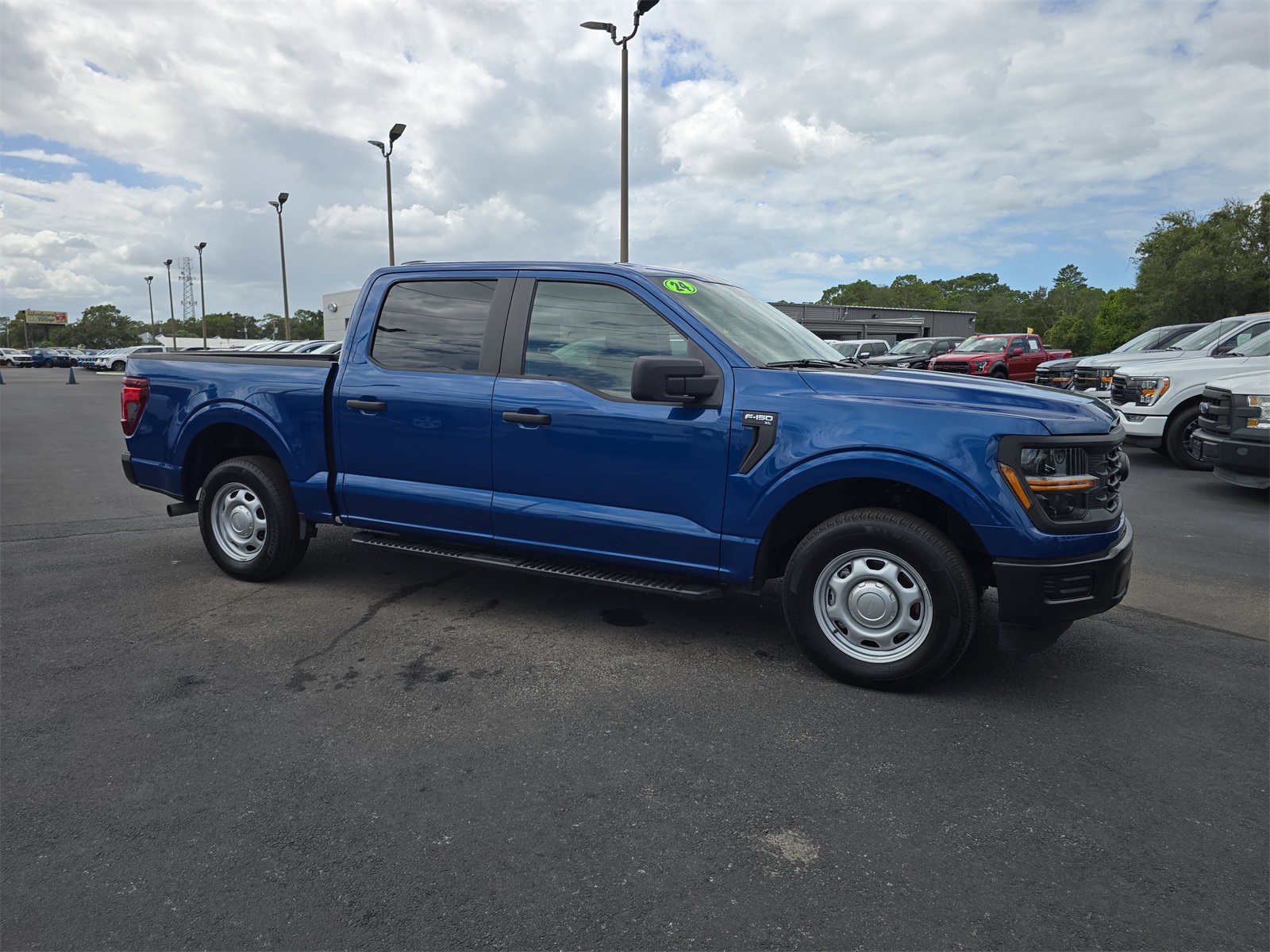 2024 Ford F-150 XL photo 2