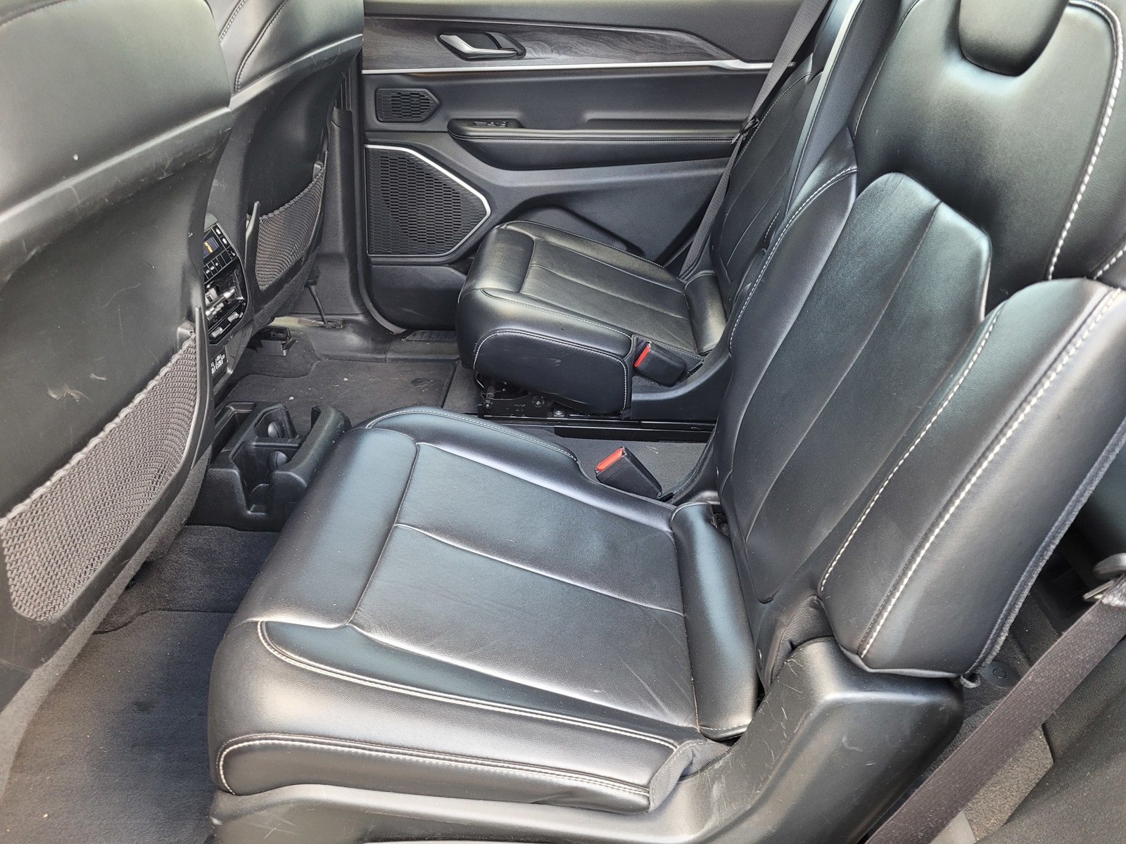 2021 Jeep Grand Cherokee Limited photo 10
