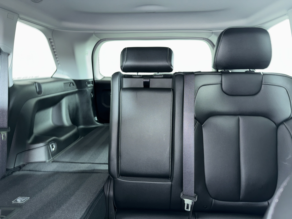 2023 Jeep Grand Cherokee Limited photo 4