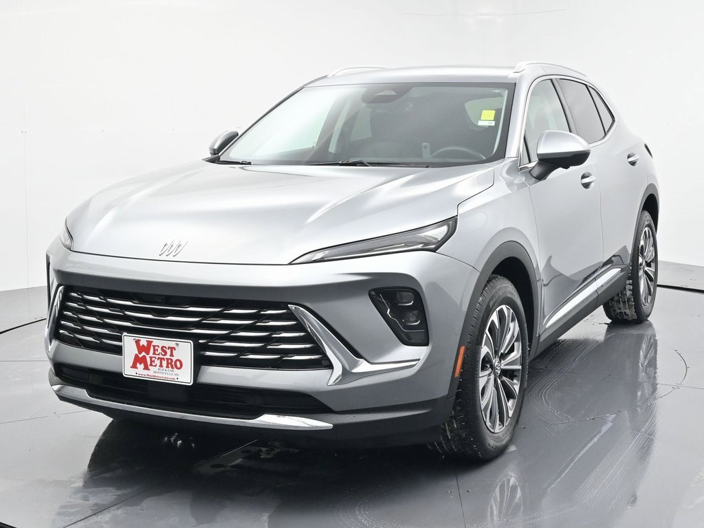 Used 2025 Buick Envision Preferred with VIN LRBFZKE43SD038470 for sale in Monticello, Minnesota