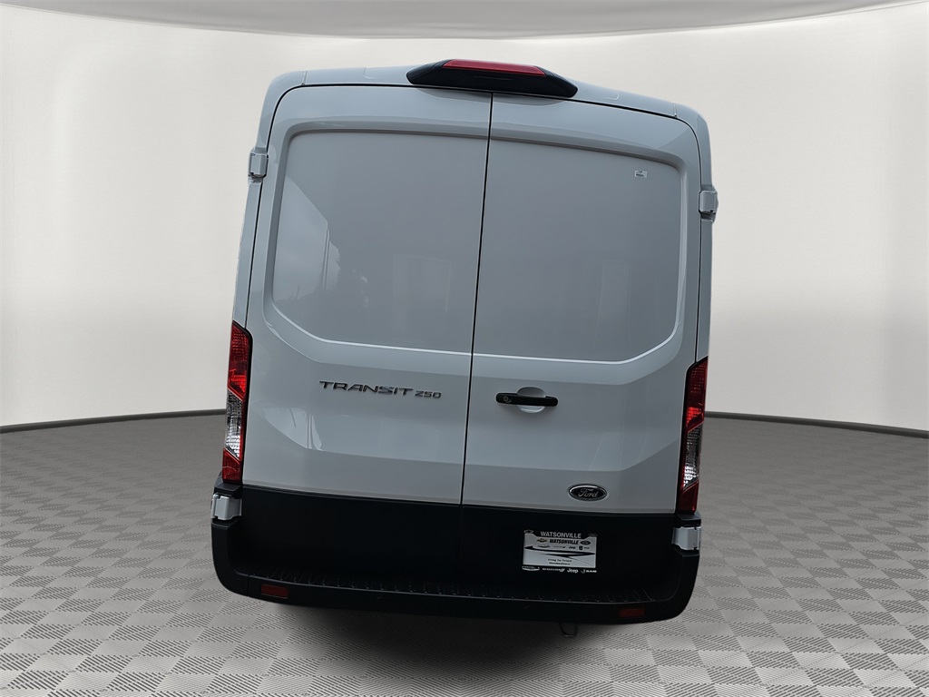 2025 Ford Transit Cargo Van photo 4