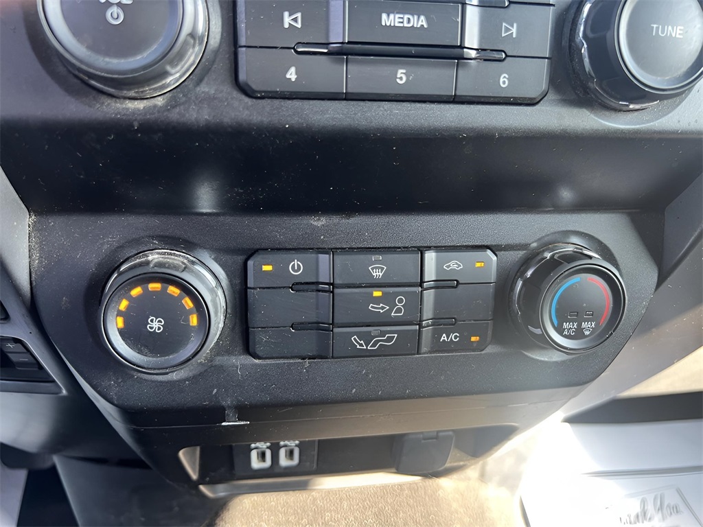 2020 Ford F-150 XLT photo 24