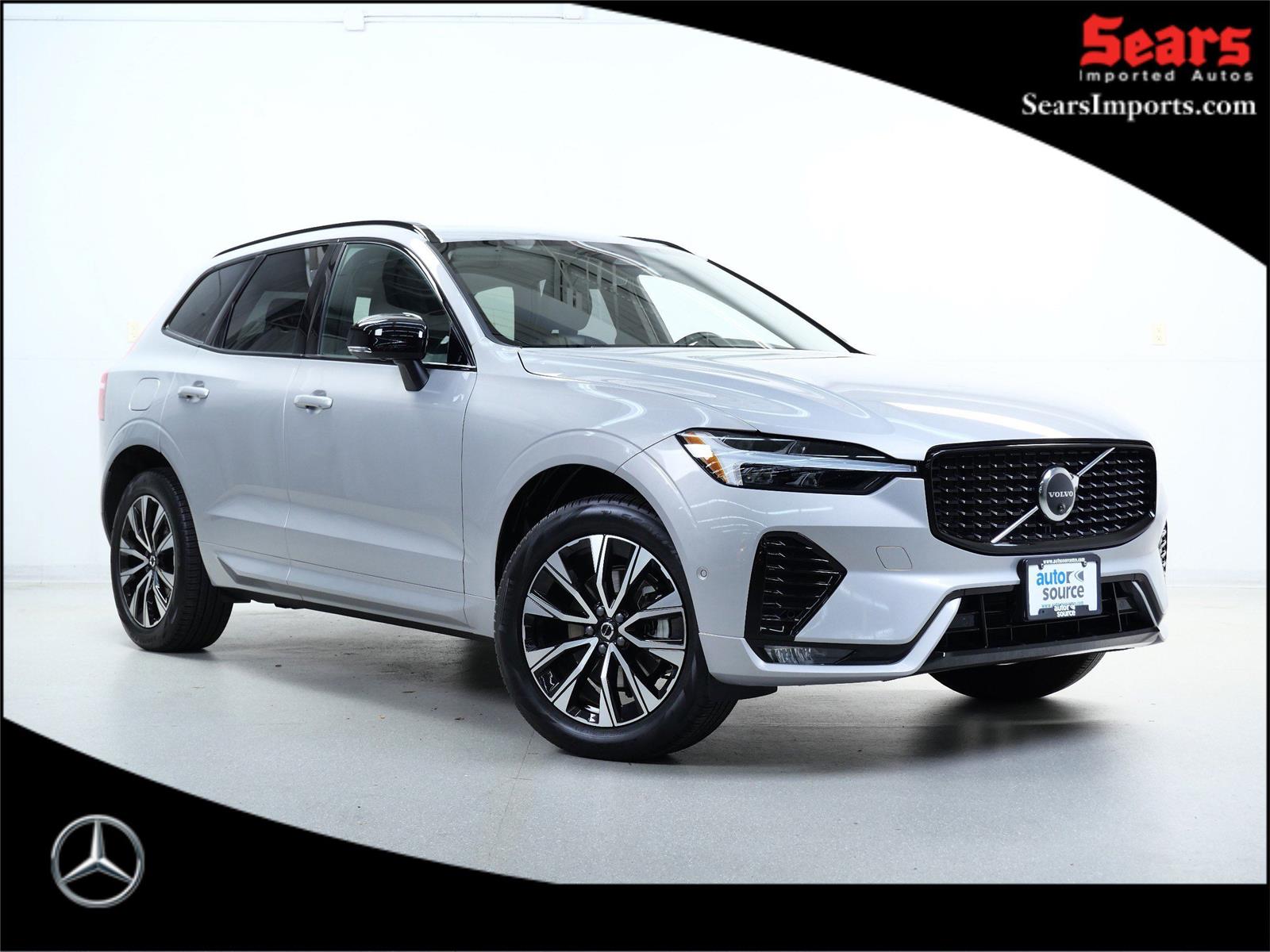 2025 Volvo XC60 Plus's photo
