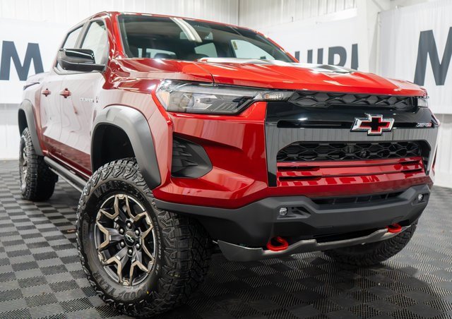 2026 Chevrolet Colorado ZR2's photo