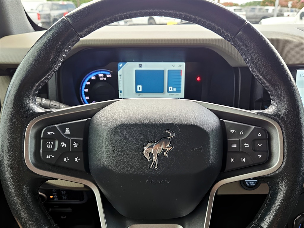 2021 Ford Bronco Wildtrak photo 18
