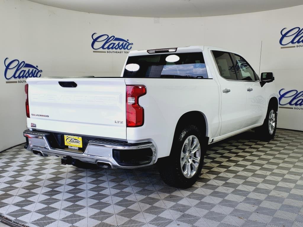 2024 Chevrolet Silverado 1500 LTZ photo 23