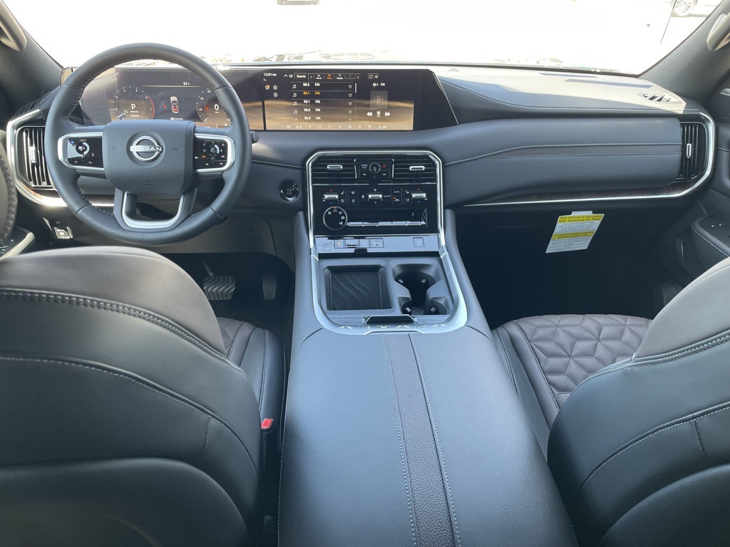 2025 Nissan Armada Platinum photo 15