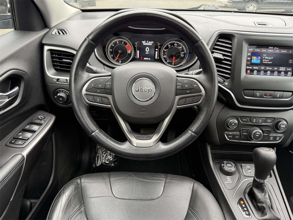 2021 Jeep Cherokee Latitude Lux photo 16
