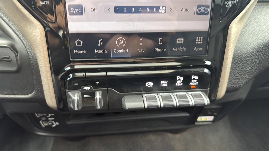 2023 Ram 2500 Laramie photo 19