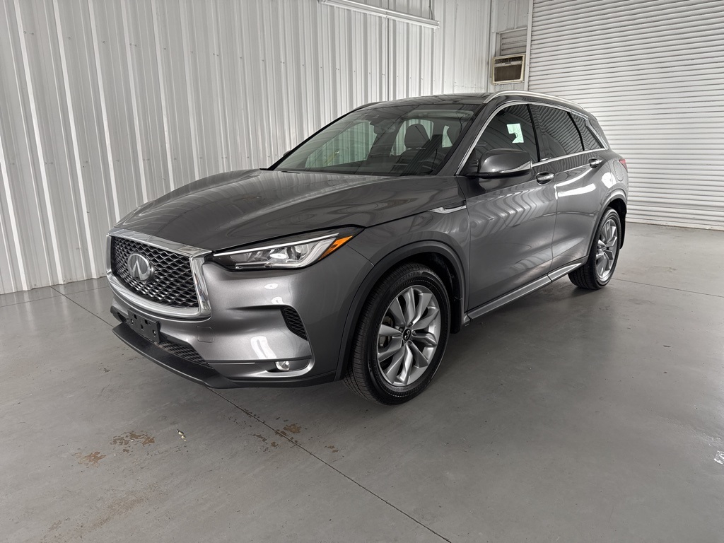 2022 Infiniti QX50 Luxe photo 4
